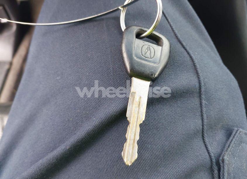 Photo 11 of 2004 Acura Mdx (VIN 2HNYD18244H541101)