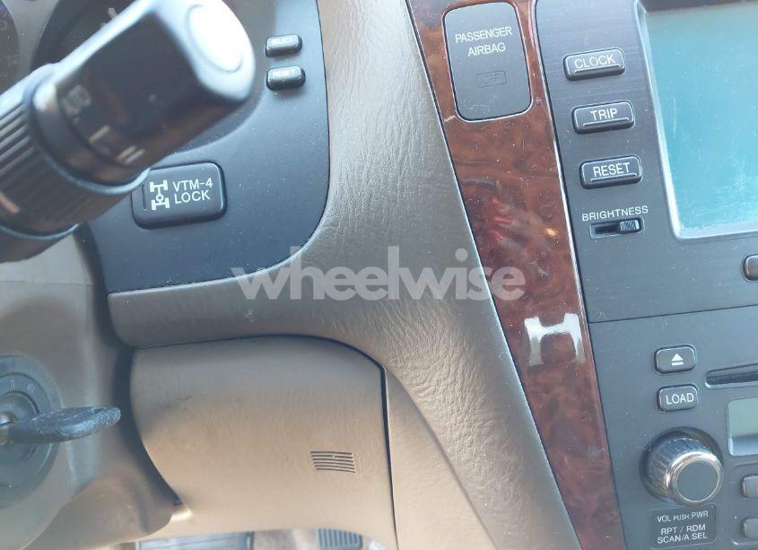 Photo 11 of 2004 Acura Mdx (VIN 2HNYD18624H527362)