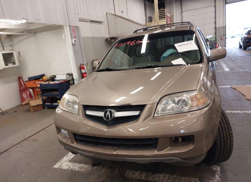 Photo 12 of 2004 Acura Mdx (VIN 2HNYD18634H557499)