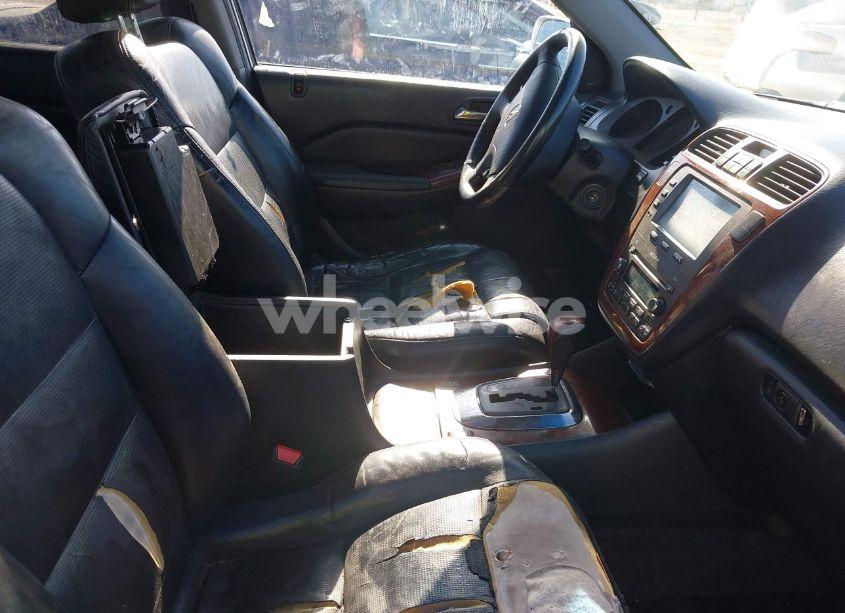 Photo 5 of 2005 Acura Mdx N/A (VIN 2HNYD186X5H512769)