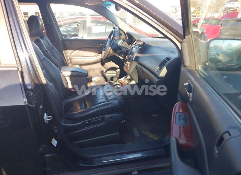 Photo 5 of 2004 Acura Mdx (VIN 2HNYD18724H531002)