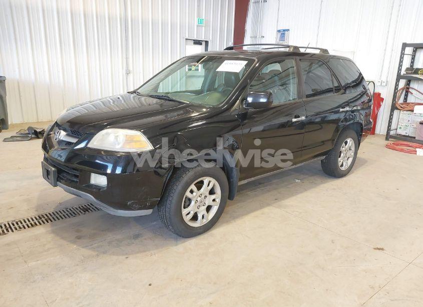 Photo 2 of 2004 Acura Mdx (VIN 2HNYD18914H550495)