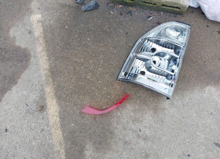 Photo 12 of 2004 Acura Mdx (VIN 2HNYD18924H525427)