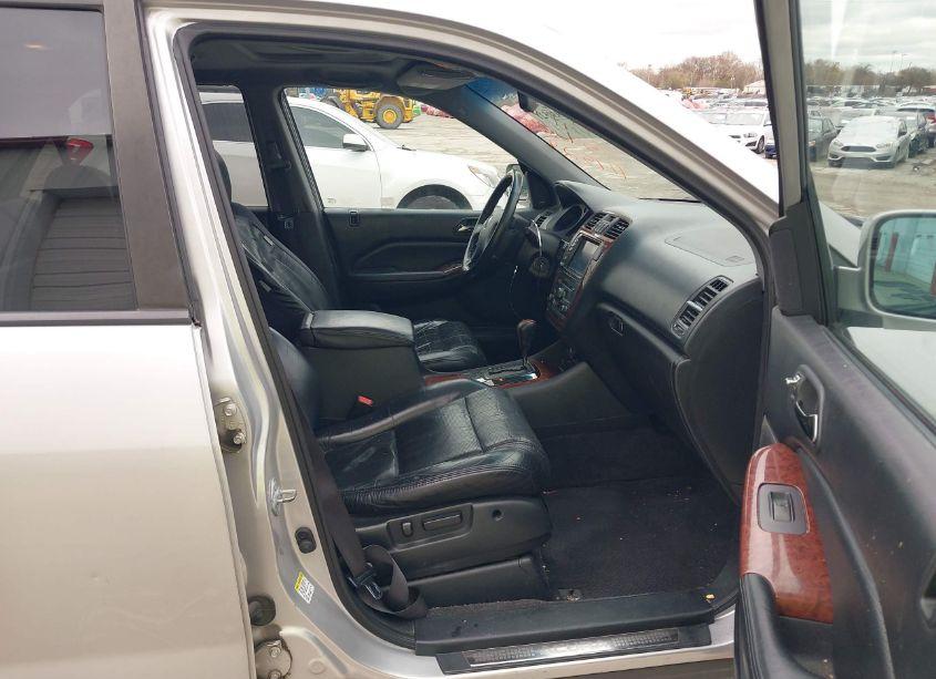 Photo 5 of 2004 Acura Mdx (VIN 2HNYD18924H525427)