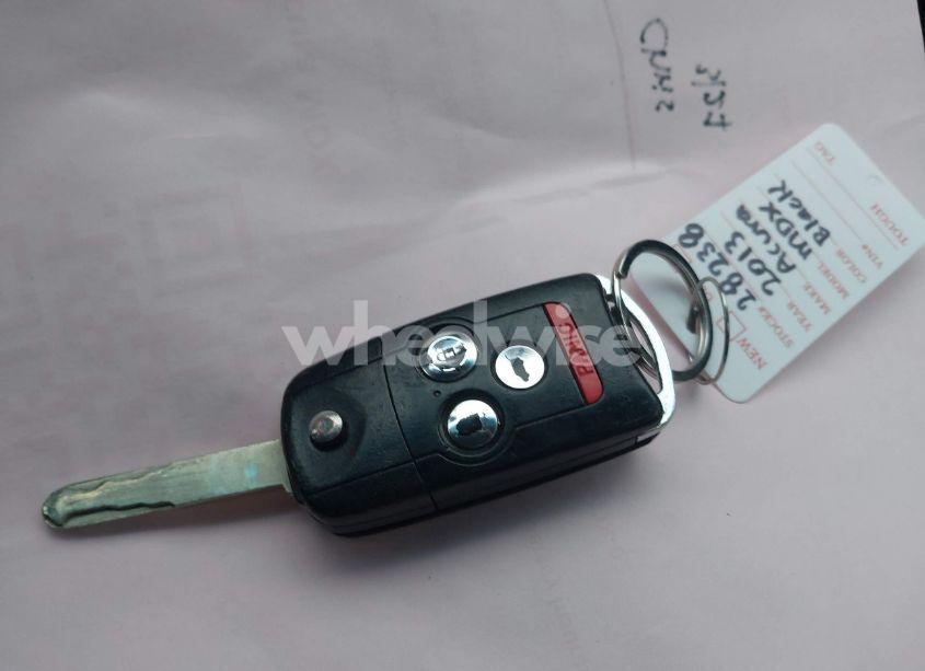 Photo 11 of 2013 Acura Mdx (VIN 2HNYD2H20DH503368)