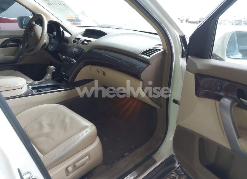 Photo 5 of 2013 Acura Mdx (VIN 2HNYD2H20DH513432)