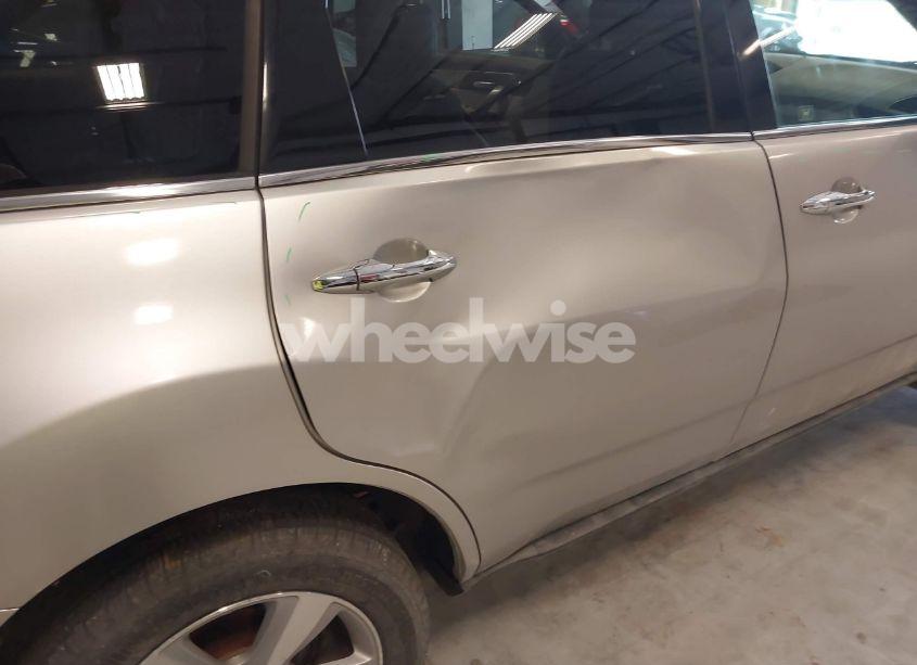 Photo 6 of 2011 Acura Mdx (VIN 2HNYD2H22BH519889)