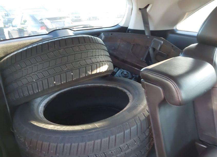 Photo 12 of 2011 Acura Mdx (VIN 2HNYD2H28BH502272)