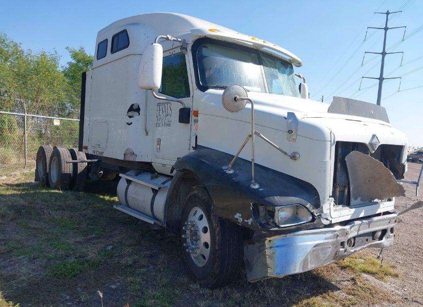 2005 International 9200 (VIN 2HSCEAPR05C049697) main photo