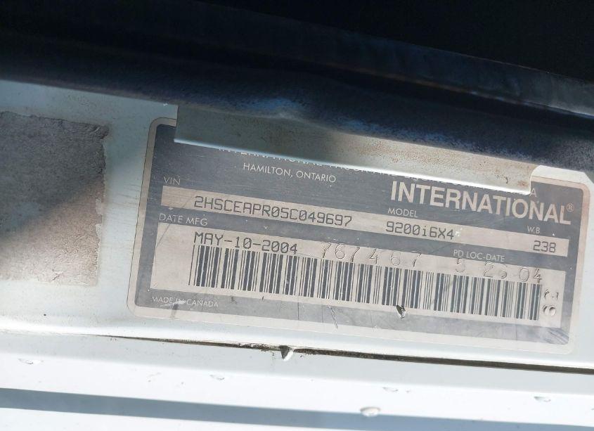 Photo 8 of 2005 International 9200 (VIN 2HSCEAPR05C049697)