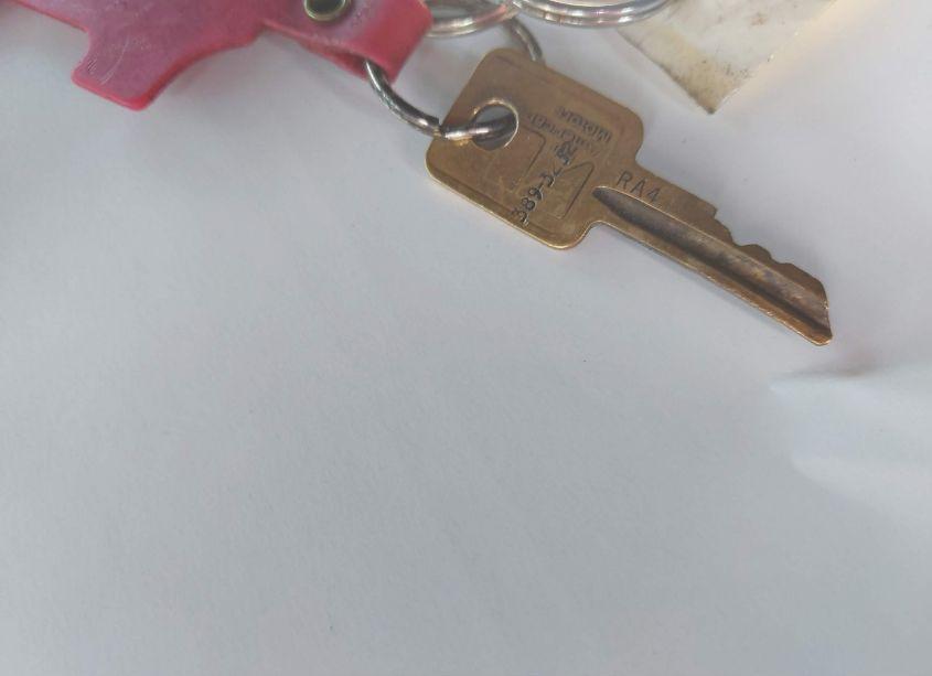 Photo 10 of 1996 International 9200 (VIN 2HSFMAHR8TC073984)