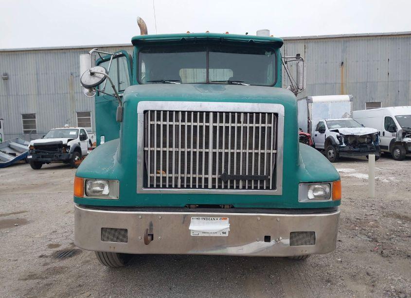 Photo 12 of 1995 International 9200 (VIN 2HSFMAHRXSC023876)