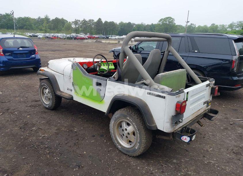 Photo 3 of 1990 Jeep Wrangler / YJ S (VIN 2J4FY19E1LJ533792)