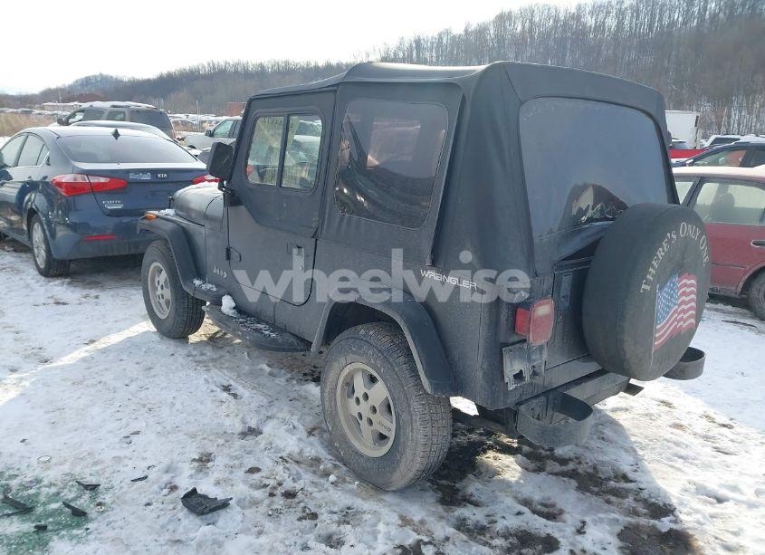 Photo 3 of 1992 Jeep Wrangler / YJ S (VIN 2J4FY19P2NJ542389)