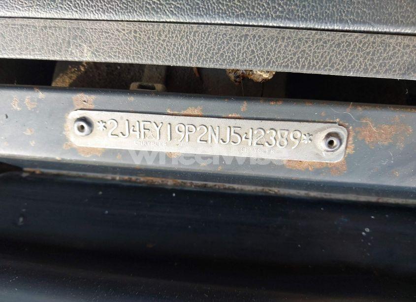 Photo 9 of 1992 Jeep Wrangler / YJ S (VIN 2J4FY19P2NJ542389)