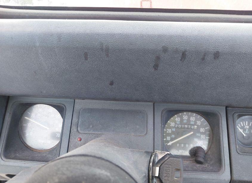 Photo 7 of 1991 Jeep Wrangler / YJ S (VIN 2J4FY19P6MJ135951)