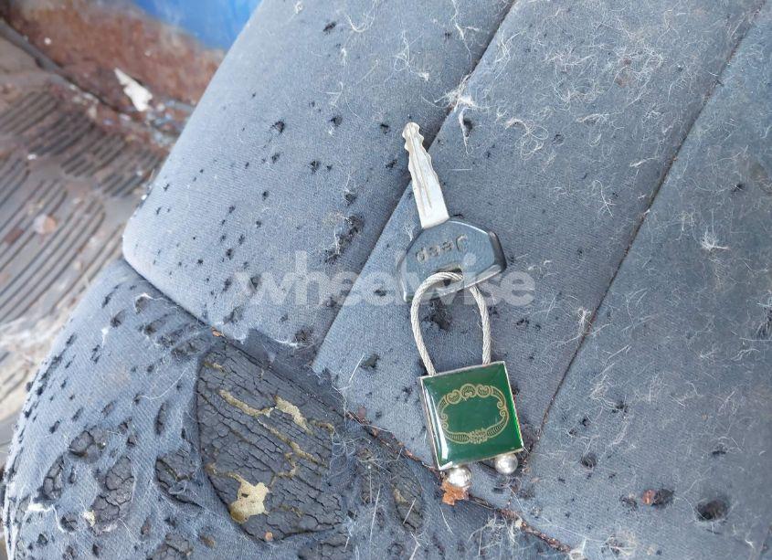 Photo 11 of 1992 Jeep Wrangler / YJ (VIN 2J4FY29S1NJ528929)