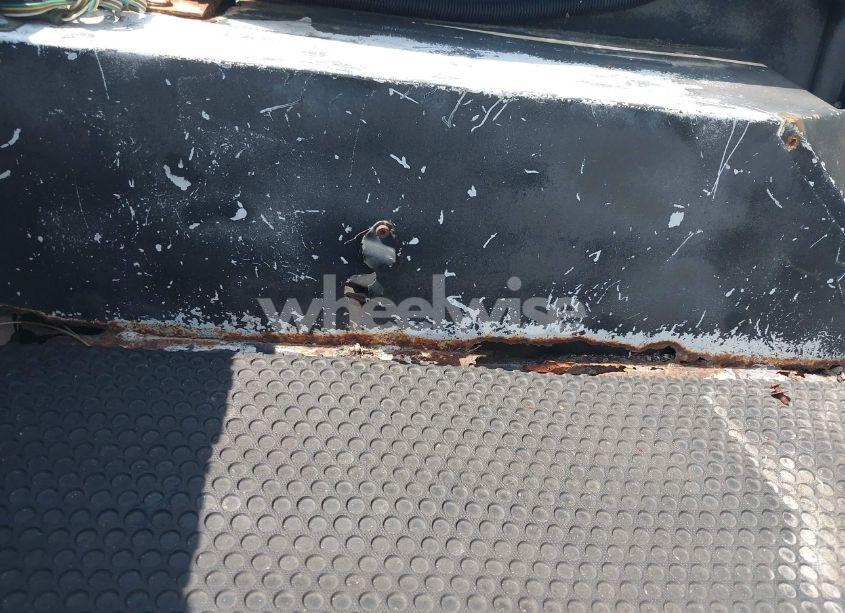 Photo 13 of 1990 Jeep Wrangler / YJ (VIN 2J4FY29T7LJ528844)