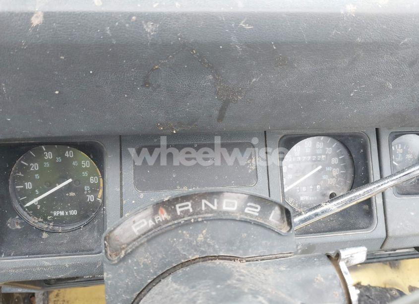 Photo 7 of 1989 Jeep Wrangler / YJ ISLANDER (VIN 2J4FY39T9KJ128708)
