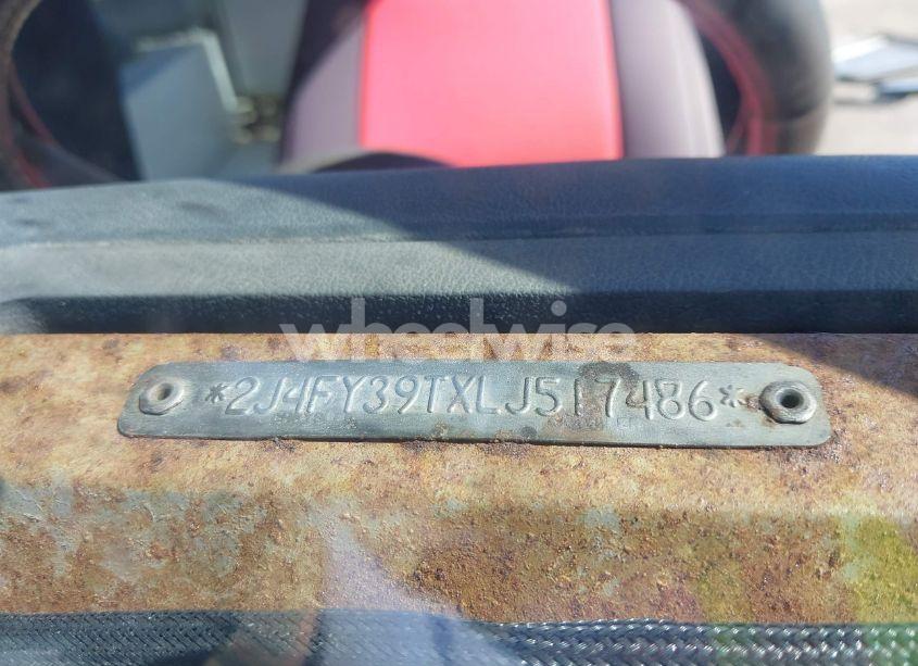 Photo 9 of 1990 Jeep Wrangler / YJ ISLANDER (VIN 2J4FY39TXLJ517486)