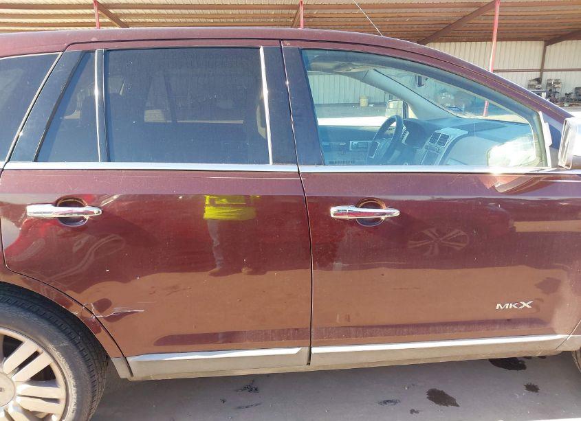 Photo 14 of 2010 Lincoln Mkx (VIN 2LMDJ6JC6ABJ33856)
