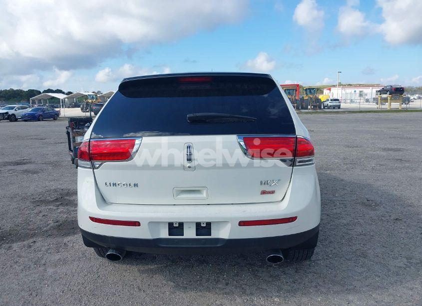 Photo 16 of 2013 Lincoln Mkx (VIN 2LMDJ6JK0DBL41470)