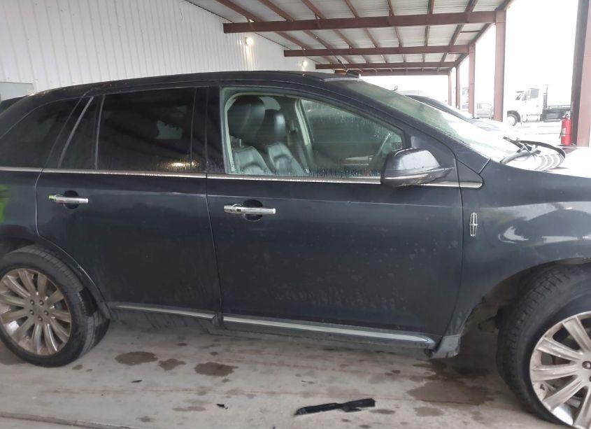 Photo 14 of 2013 Lincoln Mkx (VIN 2LMDJ6JK1DBL15556)