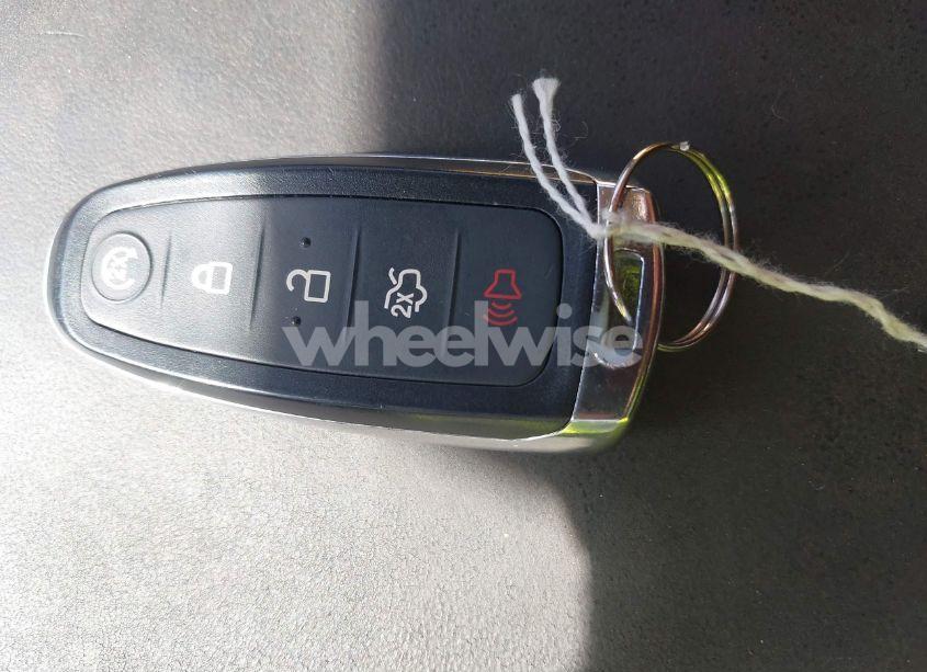 Photo 11 of 2013 Lincoln Mkx (VIN 2LMDJ6JK1DBL26864)