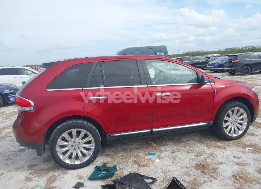 Photo 14 of 2013 Lincoln Mkx (VIN 2LMDJ6JK2DBL37646)