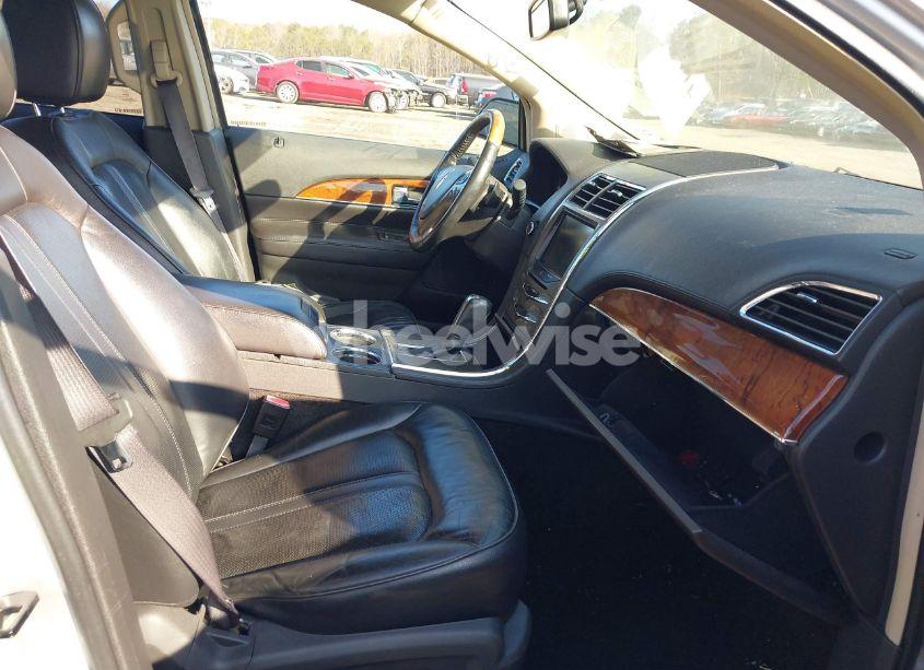 Photo 5 of 2013 Lincoln Mkx (VIN 2LMDJ6JK2DBL44760)