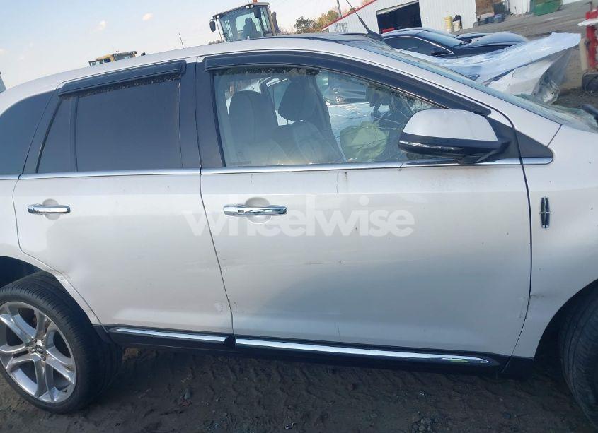 Photo 13 of 2013 Lincoln Mkx (VIN 2LMDJ6JK2DBL46265)