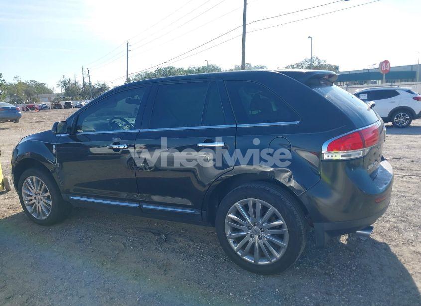 Photo 13 of 2013 Lincoln Mkx (VIN 2LMDJ6JK3DBL13548)