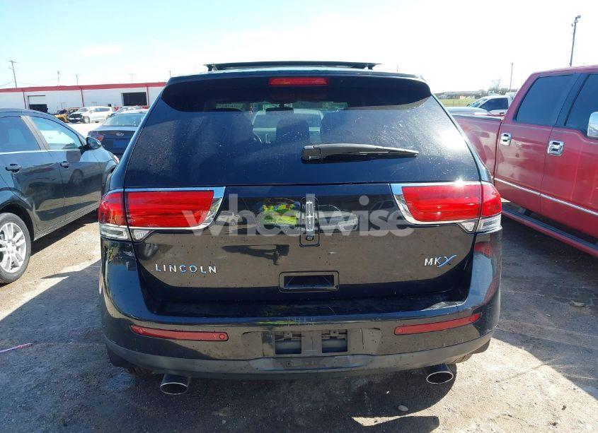 Photo 16 of 2013 Lincoln Mkx (VIN 2LMDJ6JK4DBL14286)
