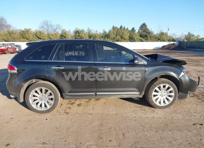 Photo 13 of 2013 Lincoln Mkx (VIN 2LMDJ6JK5DBL23160)