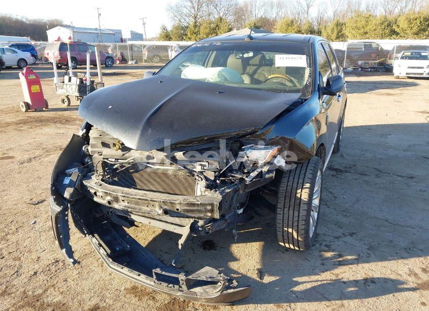 Photo 2 of 2013 Lincoln Mkx (VIN 2LMDJ6JK5DBL23160)