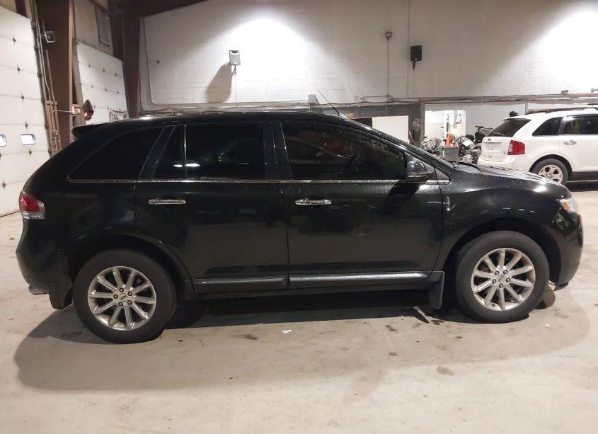 Photo 13 of 2013 Lincoln Mkx (VIN 2LMDJ6JK6DBL18484)
