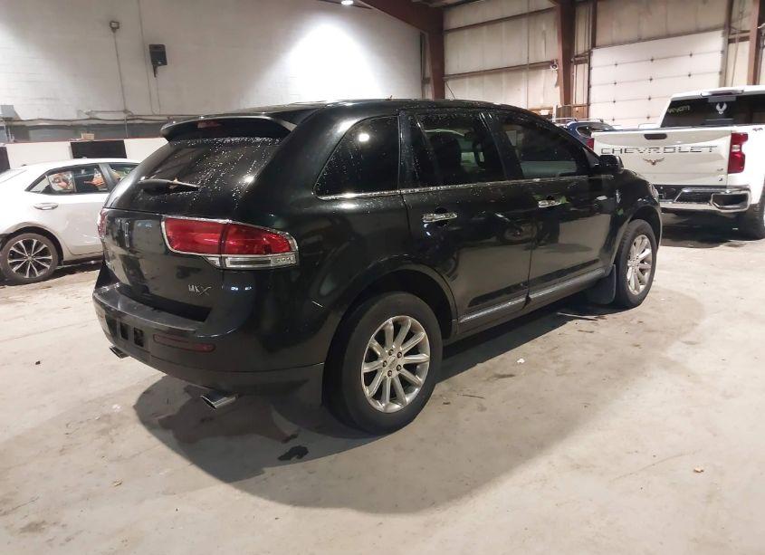 Photo 4 of 2013 Lincoln Mkx (VIN 2LMDJ6JK6DBL18484)