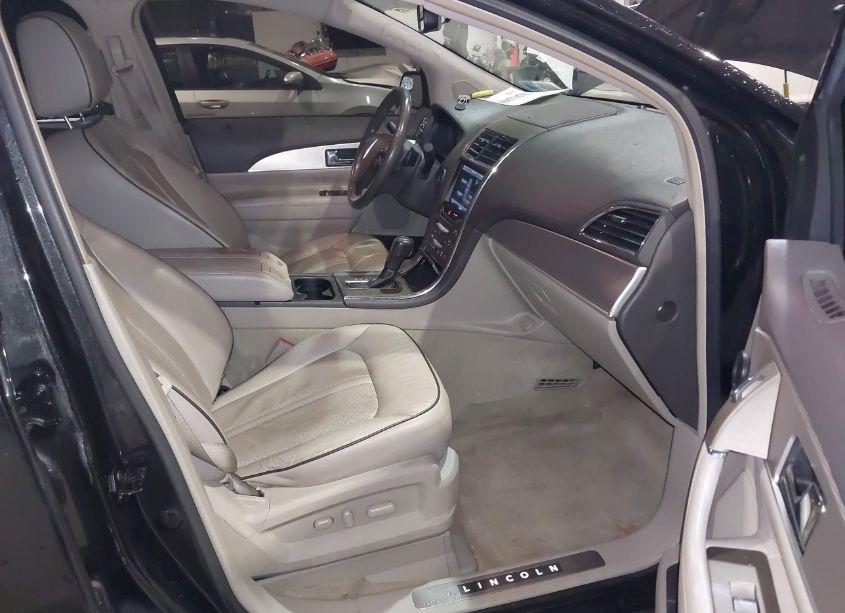 Photo 5 of 2013 Lincoln Mkx (VIN 2LMDJ6JK6DBL18484)