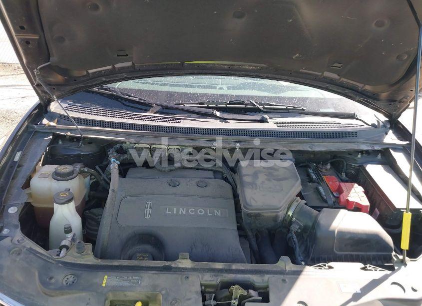 Photo 10 of 2013 Lincoln Mkx (VIN 2LMDJ6JK8DBL28997)