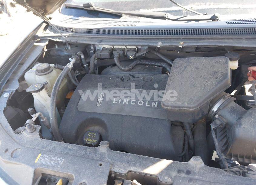 Photo 10 of 2013 Lincoln Mkx (VIN 2LMDJ6JK9DBL37658)