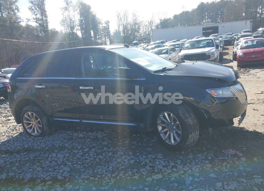 Photo 13 of 2013 Lincoln Mkx (VIN 2LMDJ6JK9DBL37658)
