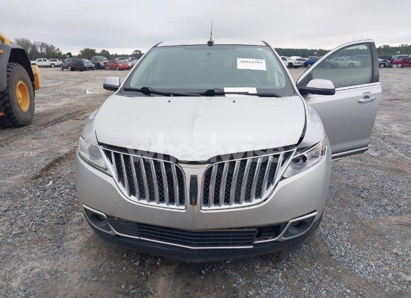 Photo 6 of 2014 Lincoln Mkx N/A (VIN 2LMDJ6JK9EBL01311)