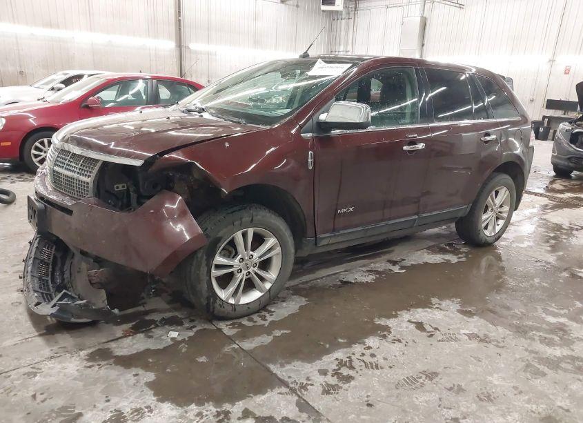 Photo 2 of 2010 Lincoln Mkx (VIN 2LMDJ8JC8ABJ09165)