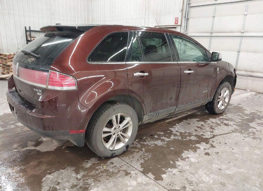 Photo 4 of 2010 Lincoln Mkx (VIN 2LMDJ8JC8ABJ09165)