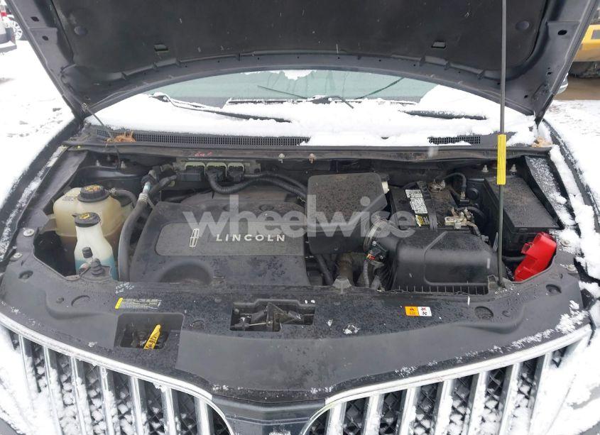Photo 10 of 2013 Lincoln Mkx (VIN 2LMDJ8JK0DBL18895)