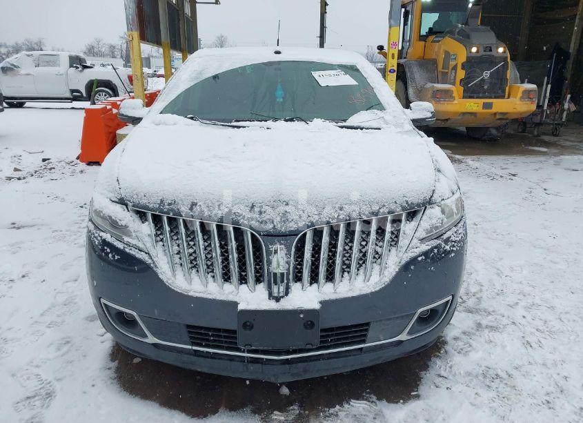 Photo 12 of 2013 Lincoln Mkx (VIN 2LMDJ8JK0DBL18895)