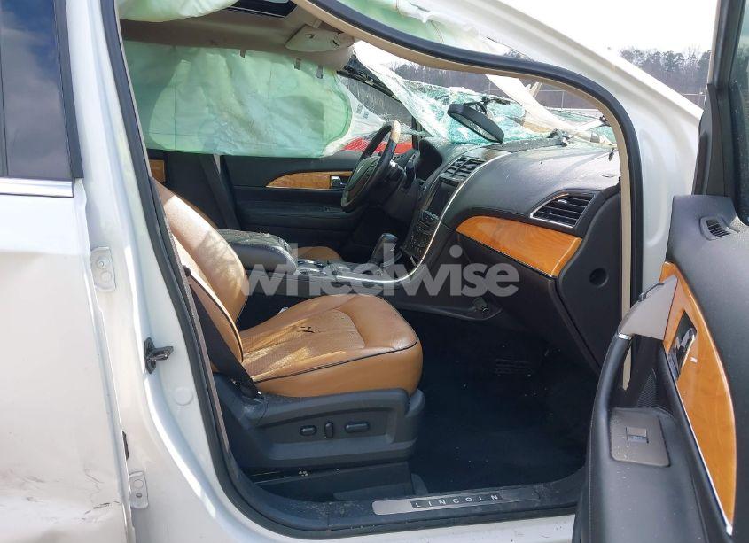 Photo 5 of 2013 Lincoln Mkx (VIN 2LMDJ8JK1DBL36967)