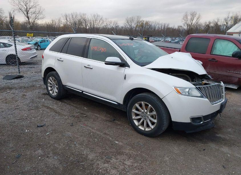 2013 Lincoln Mkx (VIN 2LMDJ8JK1DBL44972) main photo