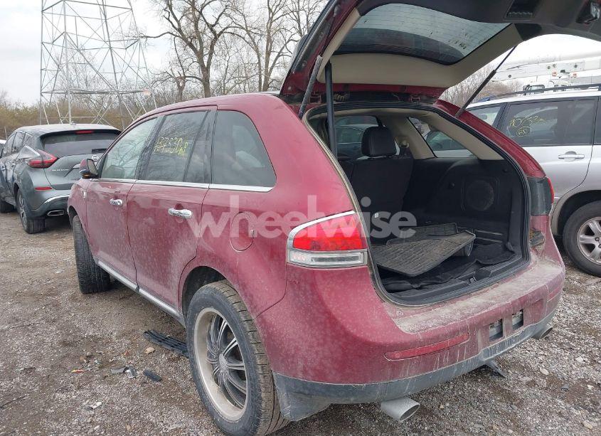 Photo 3 of 2013 Lincoln Mkx (VIN 2LMDJ8JK1DBL48455)