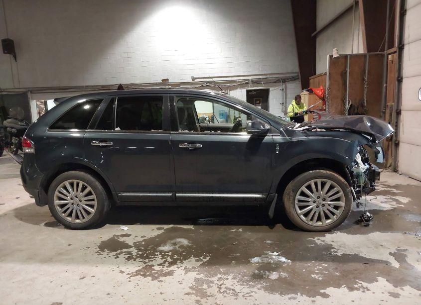 Photo 14 of 2013 Lincoln Mkx (VIN 2LMDJ8JK3DBL10130)